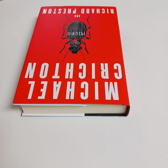Micro by Michael Crichton & Richard Preston Technology Thriller Suspense Novel - Picture 5 of 7